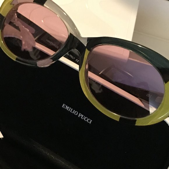 Emilio Pucci Vintage 2004 Sunglasses - Ready to Wear Collection - New in Box. - Picture 3 of 16